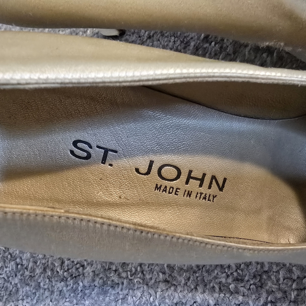 St John Made In Italy Gold Satin Sequin Toe Cap Pumps Size 7 - Picture 3 of 14